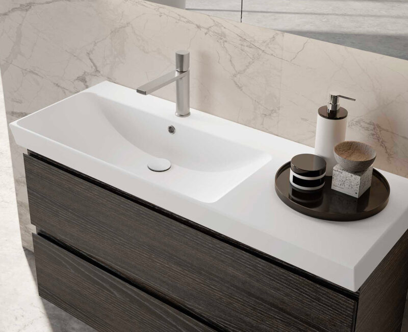 Idee e soluzioni salvaspazio per arredare un bagno piccolo